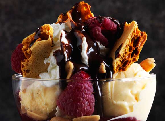 Lotus Ice Cream Sundae with Raspberries and Honeycomb